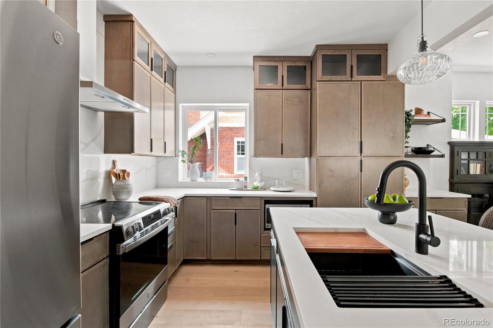 625 Cook Street Denver, CO 80206 - Photo 13 of 44