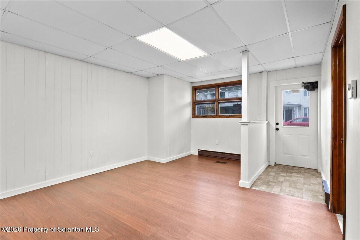 622 East Market Street Scranton, PA 18509 - Photo 35 of 44 an empty room with closet
