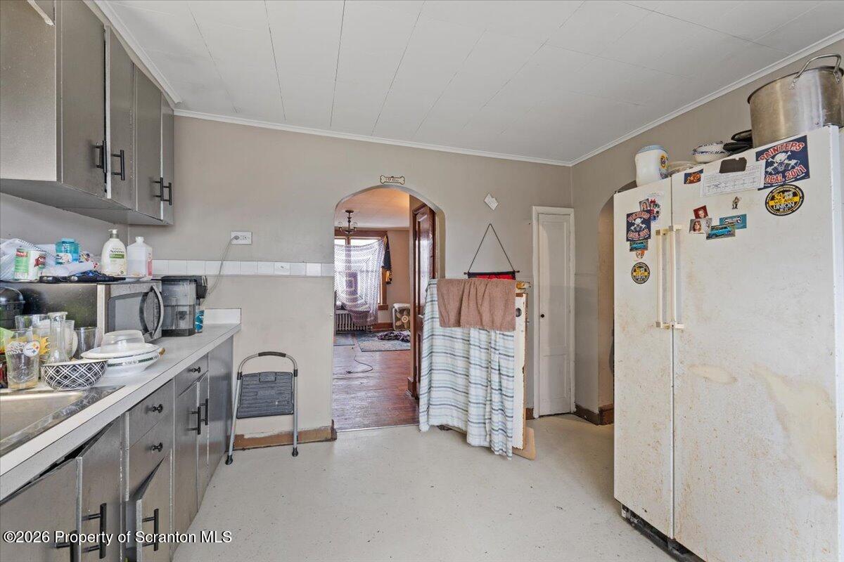 622 East Market Street Scranton, PA 18509 - Photo 10 of 44