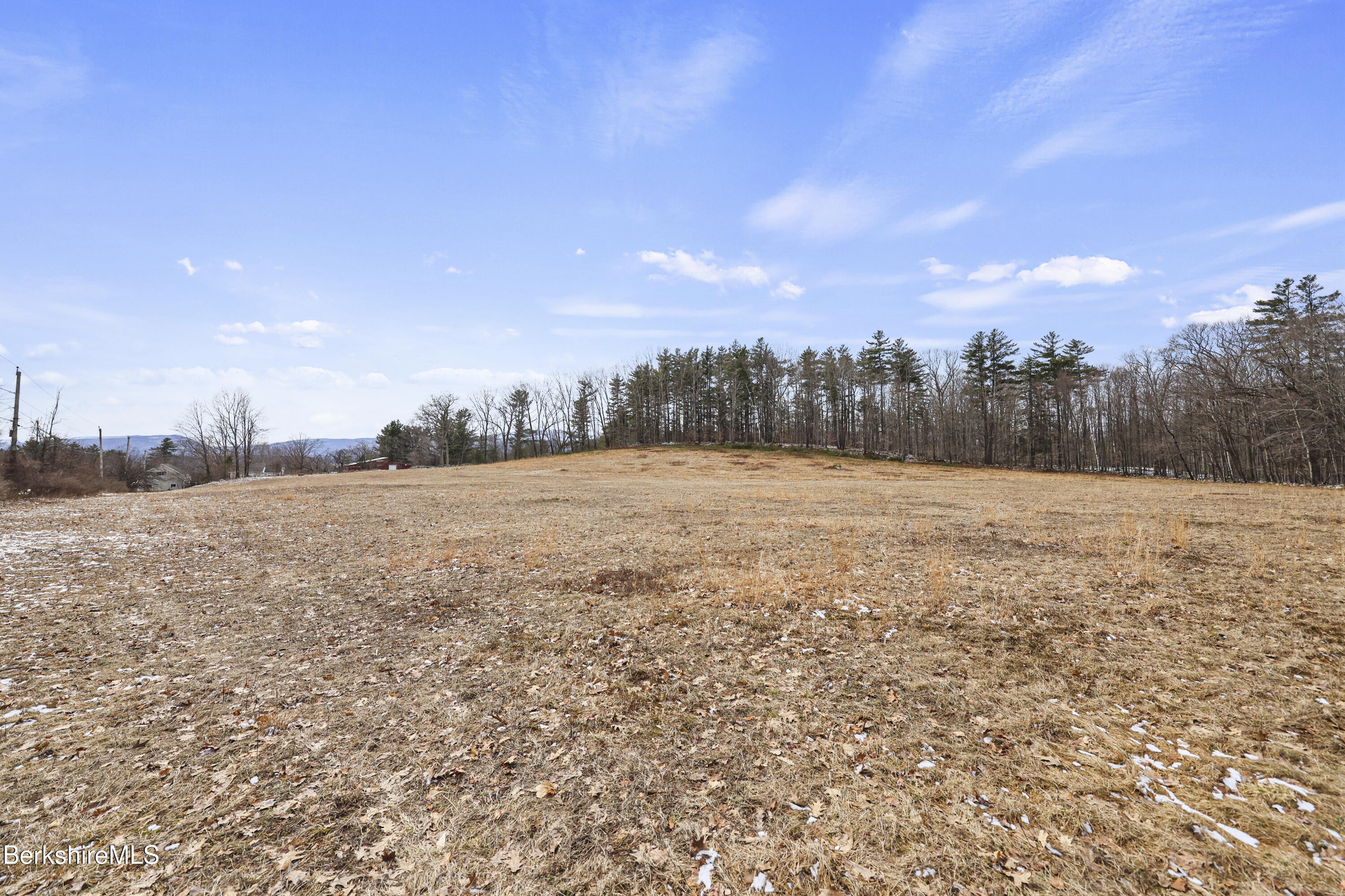 849 Henderson Road Williamstown, MA 01267 - Photo 4 of 9 849Henderson11