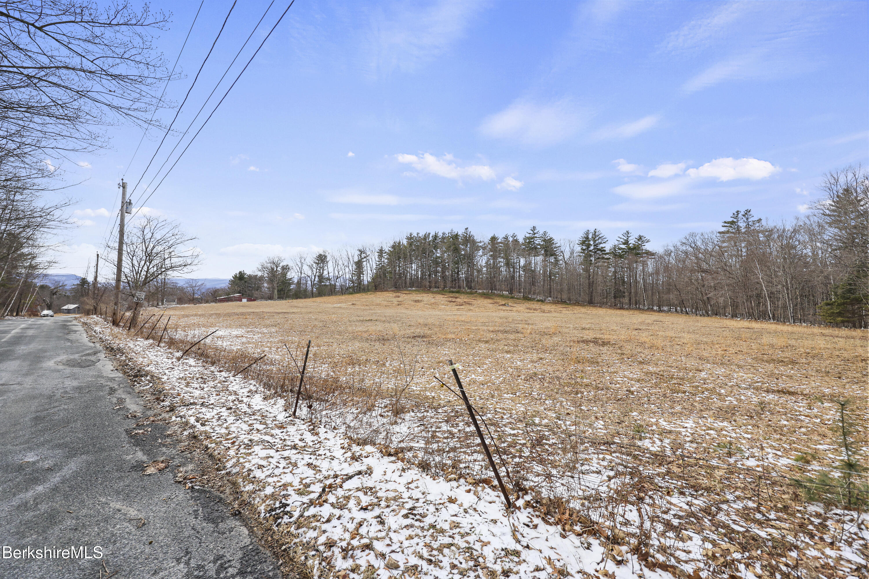 849 Henderson Road Williamstown, MA 01267 - Photo 5 of 9 849Henderson10