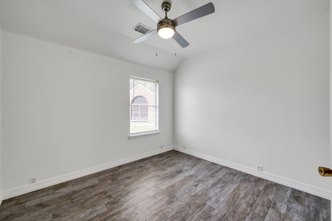 2007 Louetta Brook Court Spring, TX 77388 - Photo 13 of 17