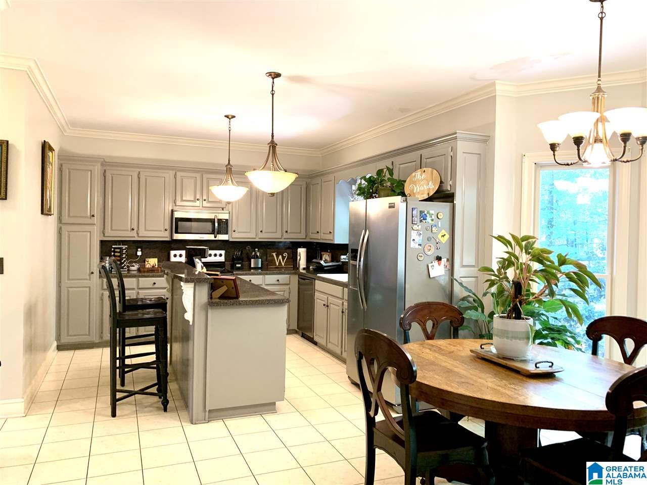 124 Newgate Road Alabaster, AL 35007 - Photo 3 of 28