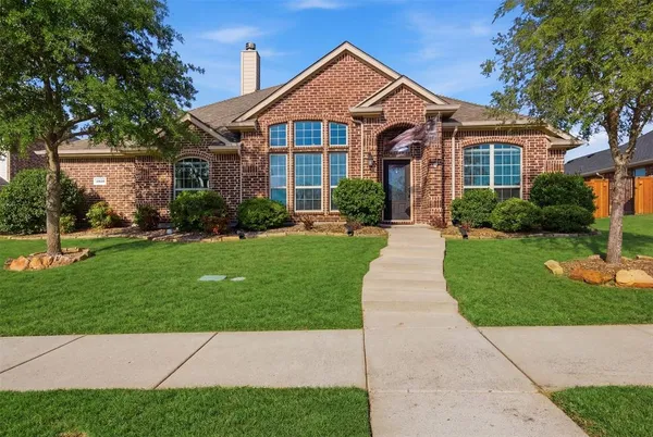 $499,500 | 1540 Great Lakes Court, Rockwall, TX 75087