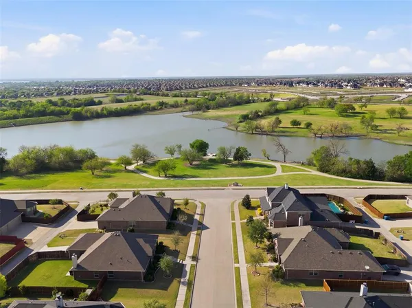 $499,500 | 1540 Great Lakes Court, Rockwall, TX 75087