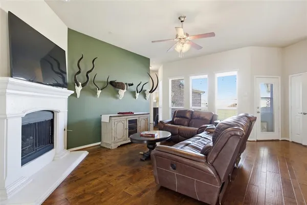 $499,500 | 1540 Great Lakes Court, Rockwall, TX 75087