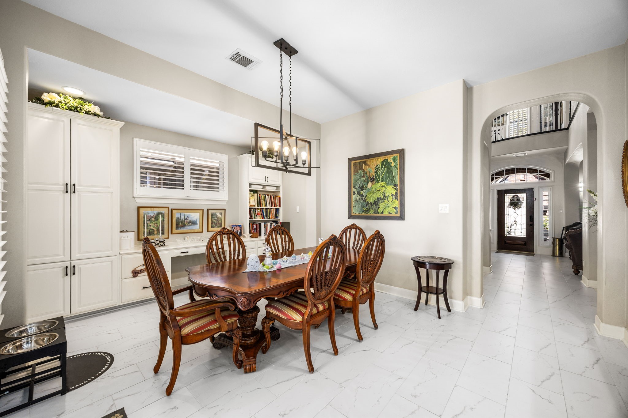 11413 Gallant Ridge Lane Houston, TX 77082 - Photo 20 of 48 a view of a dining room with furniture