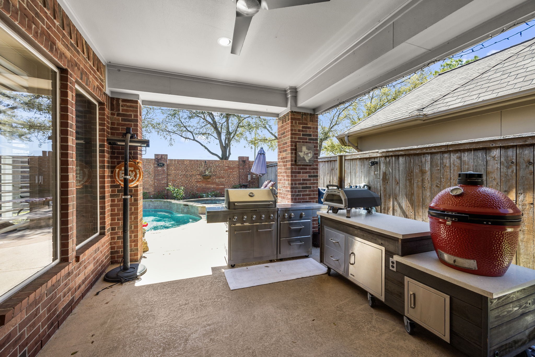 11413 Gallant Ridge Lane Houston, TX 77082 - Photo 42 of 48 a room with furniture and a fireplace