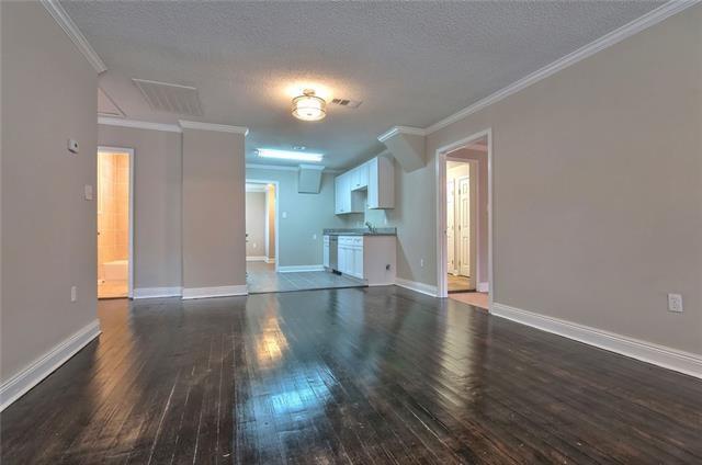 37 Labarre Place Jefferson, LA 70121 - Photo 4 of 12 Gallery Image 4