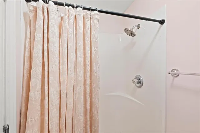 $399,000 | 1708 Brookdale Drive, Atchison, KS 66002