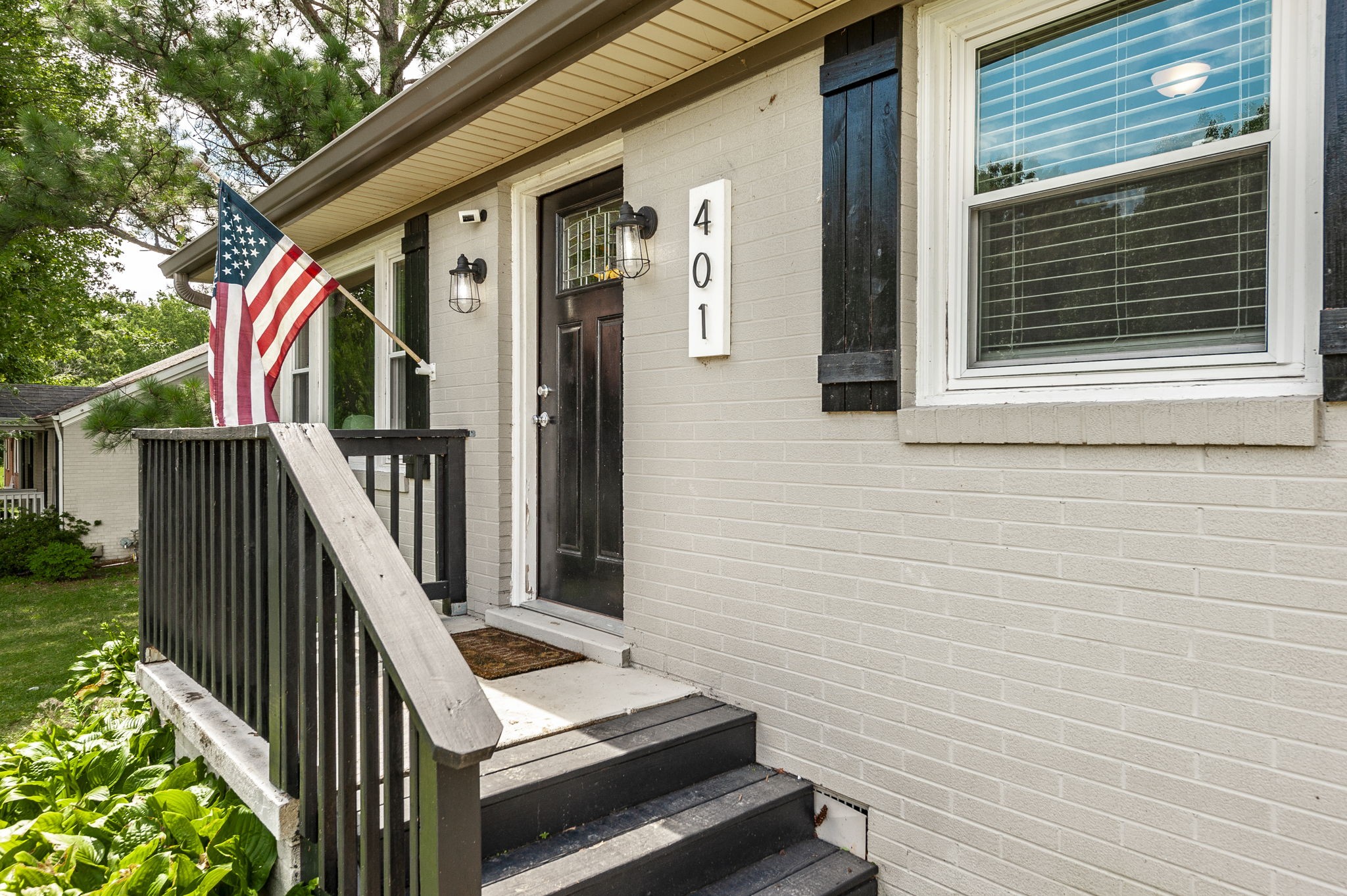401 Weaver Lane Springfield, TN 37172 - Photo 3 of 38