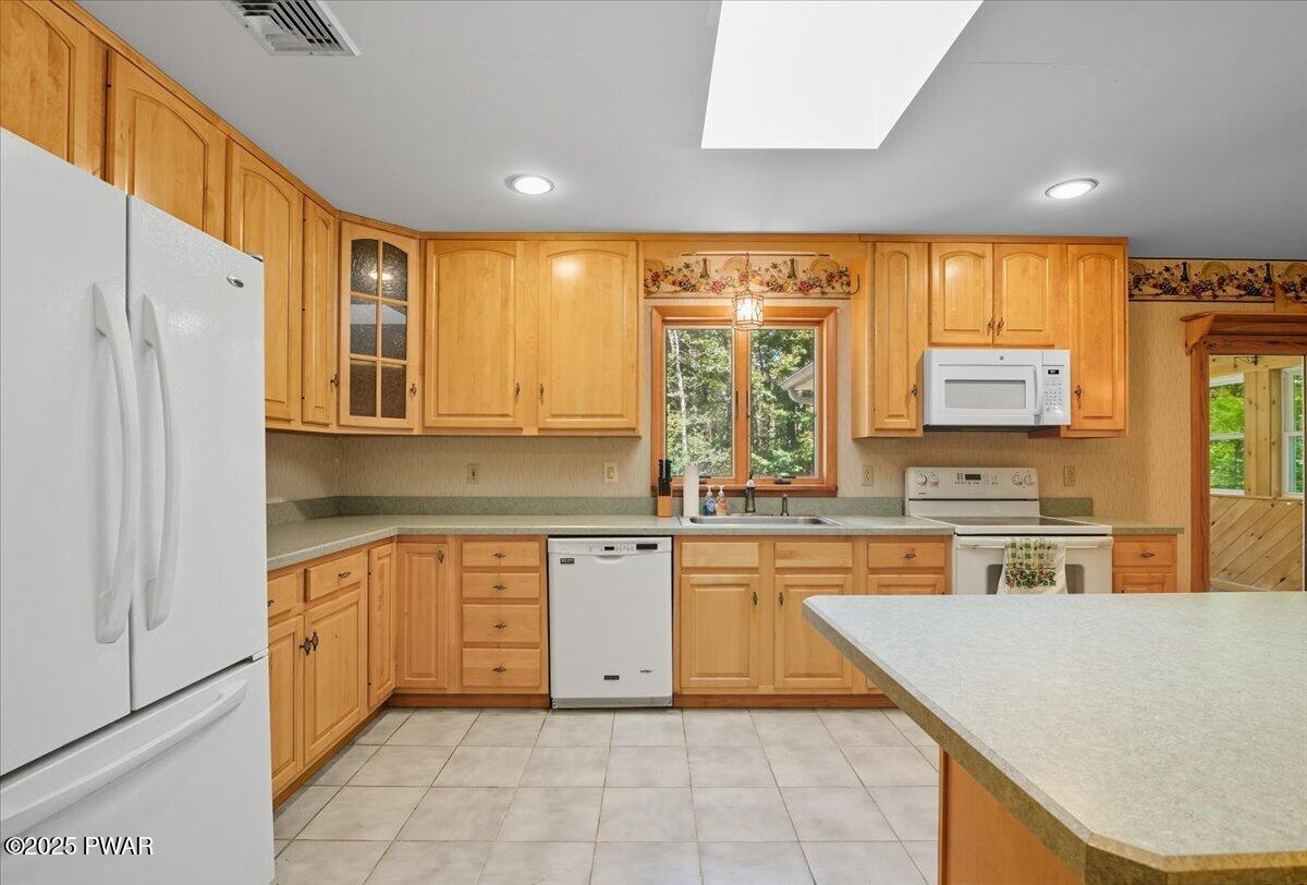 127 Huckleberry Road Newfoundland, PA 18445 - Photo 14 of 40