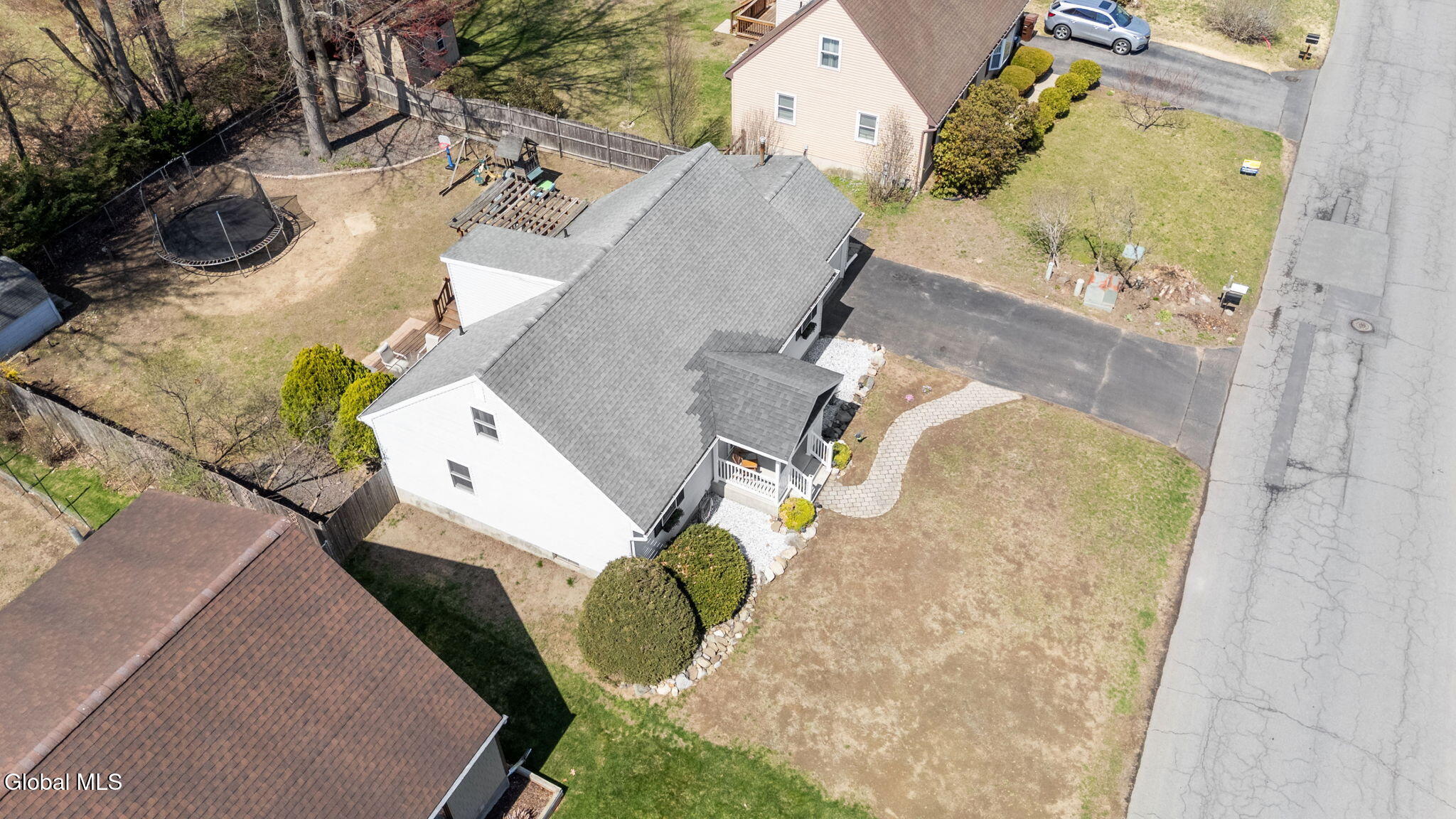 61 Jefferson Road Bethlehem, NY 12077 - Photo 32 of 38 45-web-or-mls-61-jefferson-rd