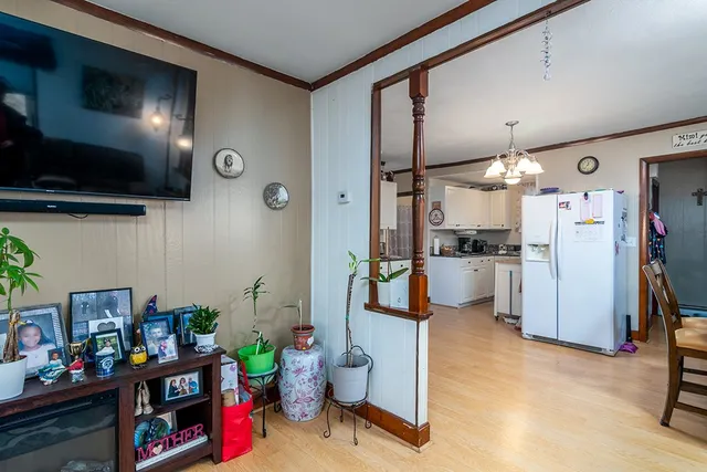 $300,000 | 9 Baker Street, Johnston, RI 02919