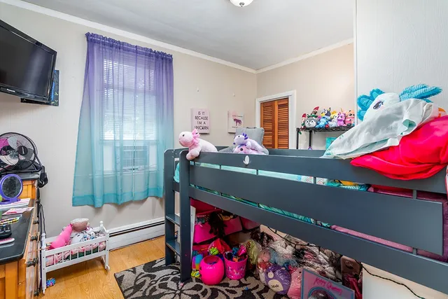 $300,000 | 9 Baker Street, Johnston, RI 02919