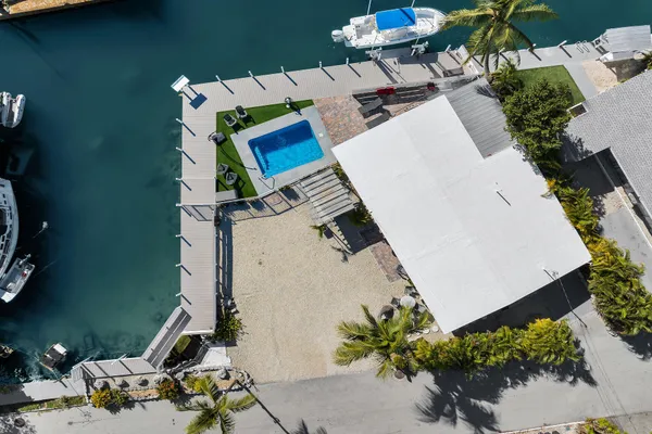 $1,300,000 | 799 28th Street Ocean, Marathon, FL 33050