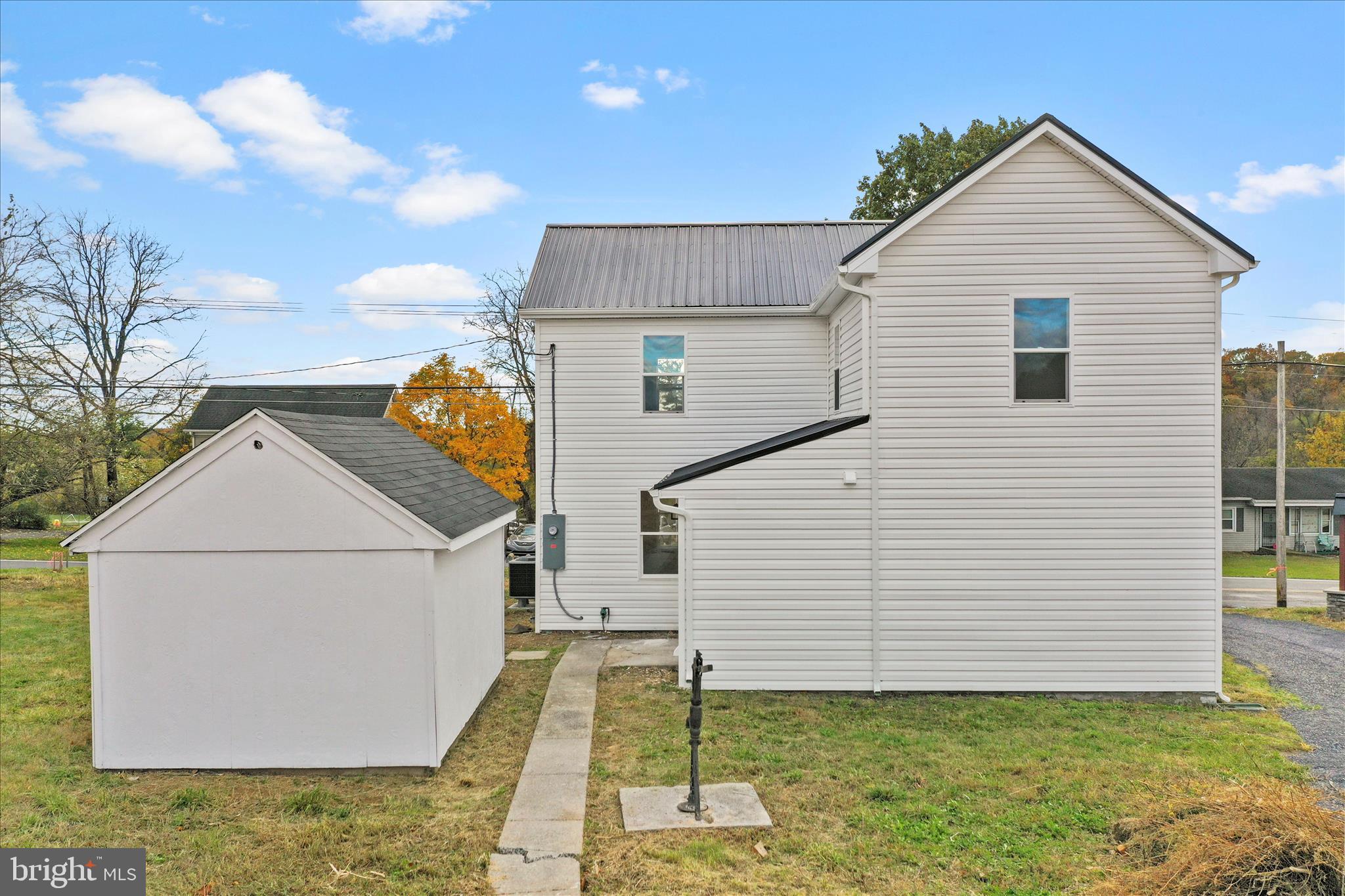 485 Bedington Road Martinsburg, WV 25404 - Photo 36 of 37 a view of a back yard of the house