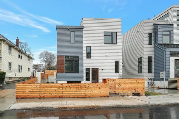 $7,500 | 297 Concord Avenue, Unit 1, Cambridge, MA 02138
