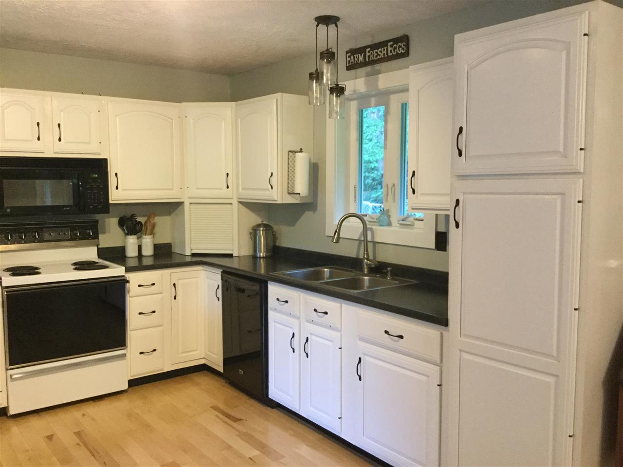 518 Mayotte Road Fletcher, VT 05448 - Photo 11 of 39