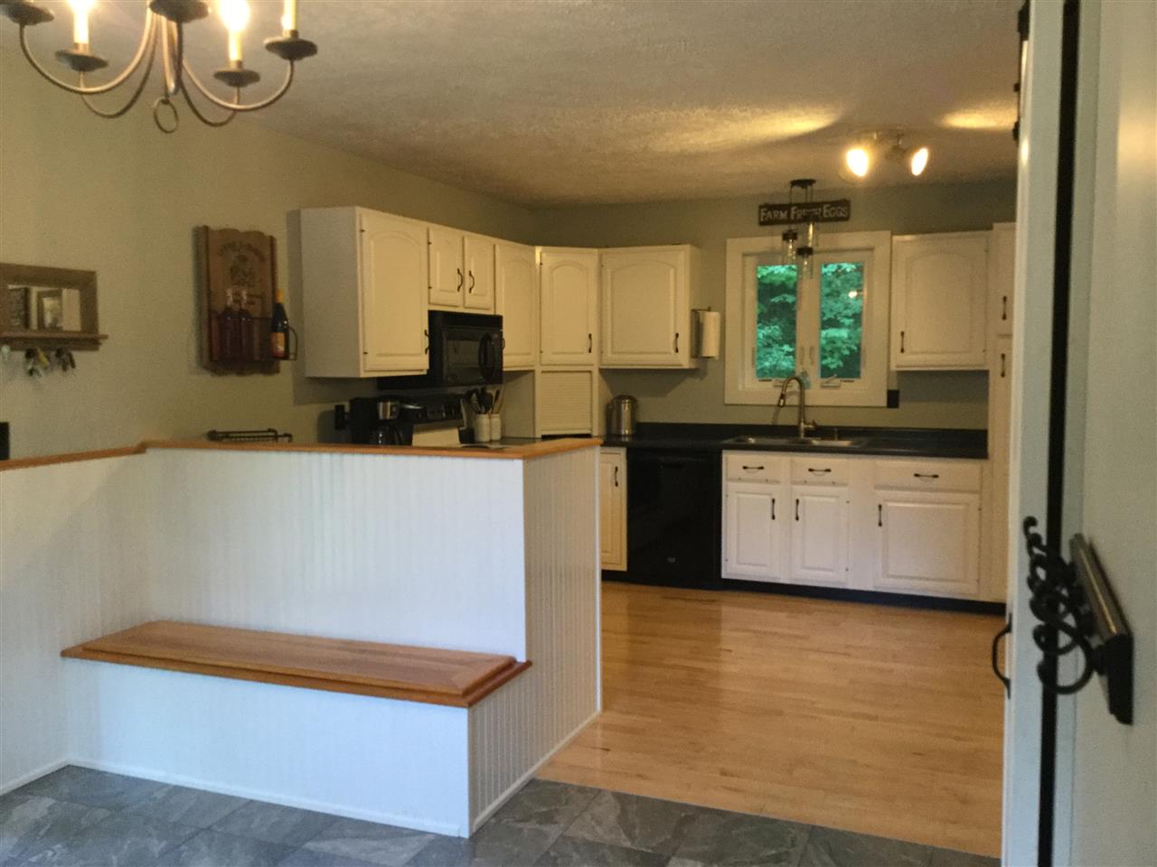 518 Mayotte Road Fletcher, VT 05448 - Photo 6 of 39