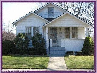 Downtown Rochester Bungalow