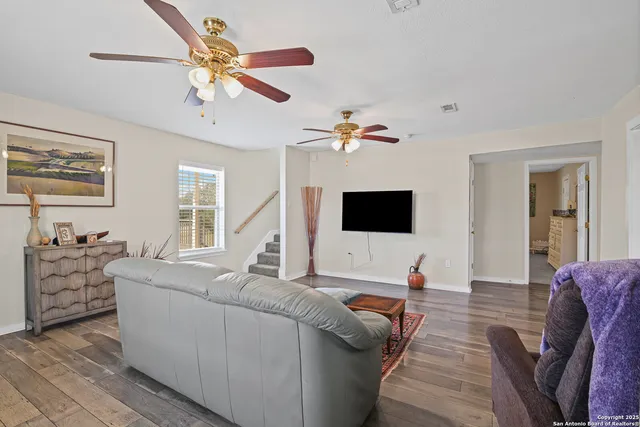 $495,000 | 524 Rangeland Road, Blanco, TX 78606