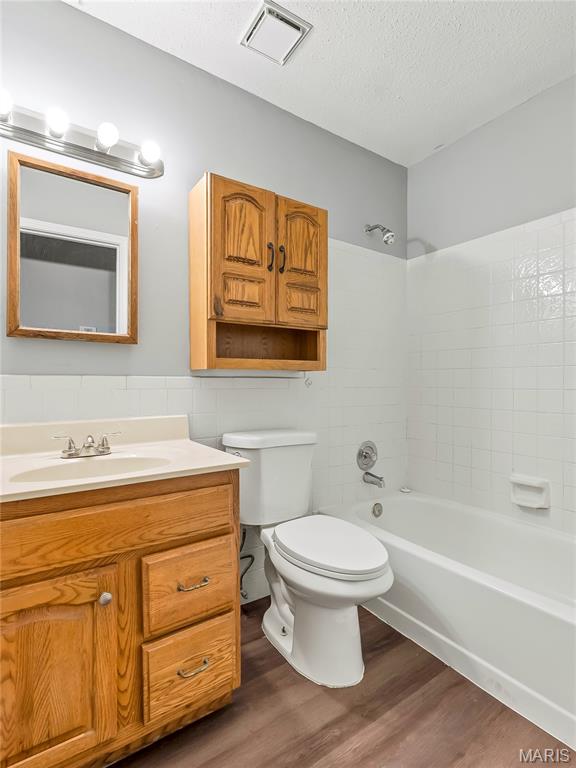 4950 Patricia Ridge Drive Florissant, MO 63033 - Photo 7 of 15