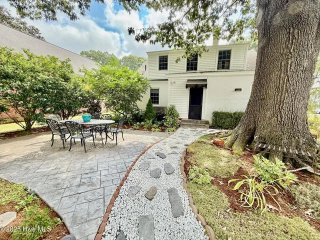 $325,000 | 3340 North Green Street, Farmville, NC 27828