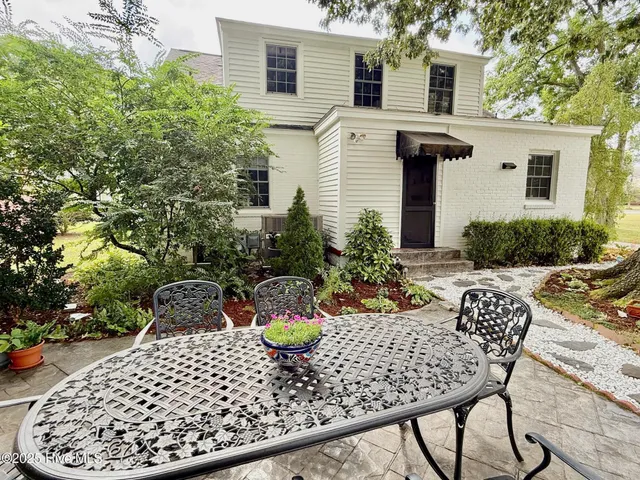 $325,000 | 3340 North Green Street, Farmville, NC 27828