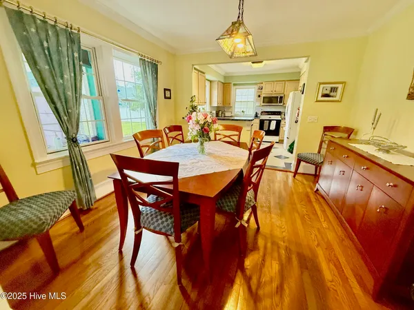 $300,000 | 3340 North Green Street, Farmville, NC 27828
