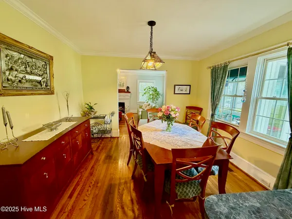 $300,000 | 3340 North Green Street, Farmville, NC 27828