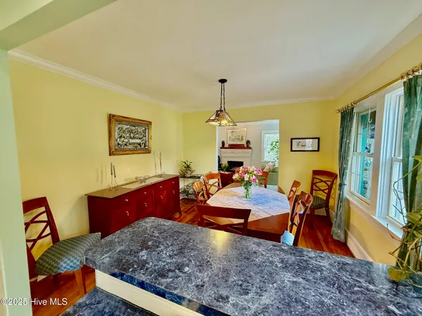 $300,000 | 3340 North Green Street, Farmville, NC 27828