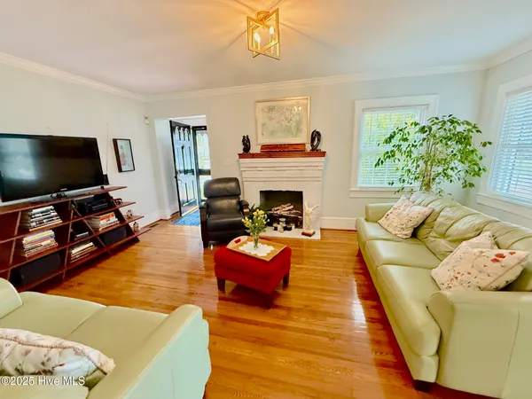 $300,000 | 3340 North Green Street, Farmville, NC 27828