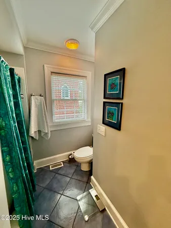 $300,000 | 3340 North Green Street, Farmville, NC 27828