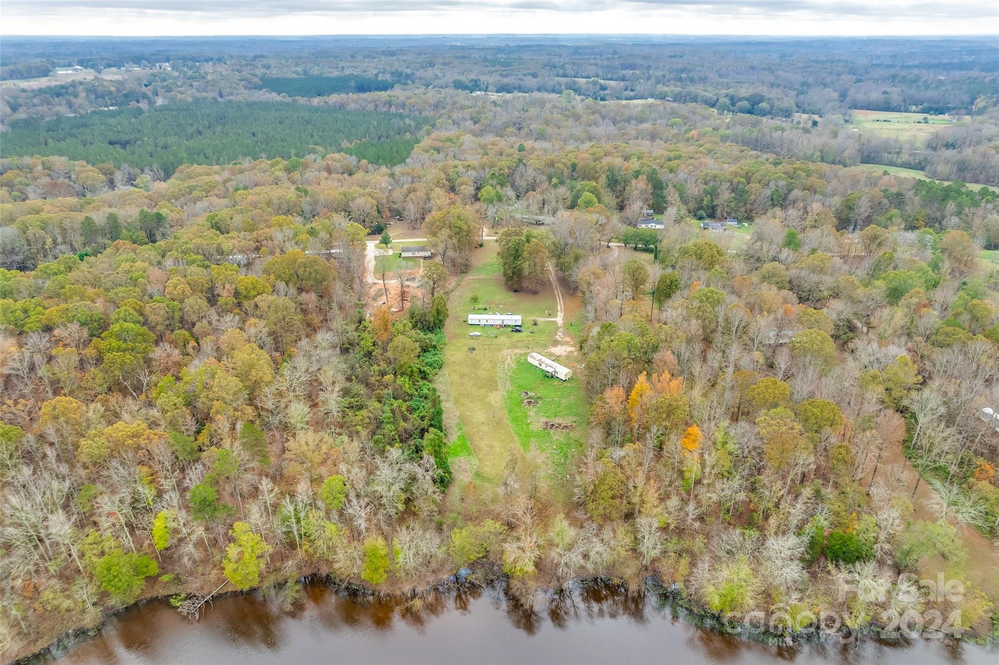 2436 Campbell Lake Road Lancaster, SC 29720 - Photo 4 of 11