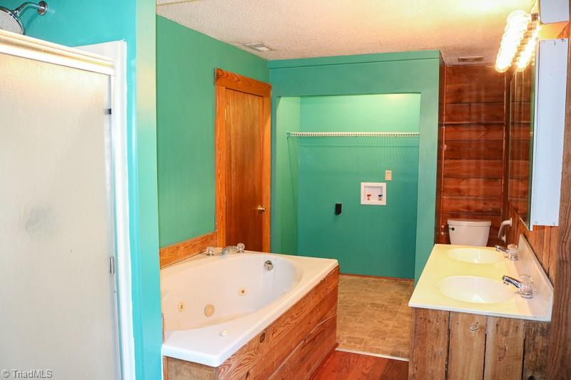 5258 Ferguson Road Liberty, NC 27298 - Photo 13 of 19