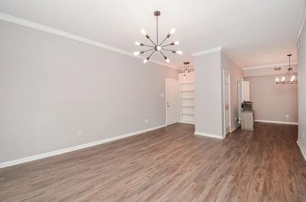 $1,850 | 2255 Braeswood Park Drive, Unit 195, Houston, TX 77030