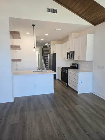 $2,900 | 5684 Native Oak Drive, Tallahassee, FL 32317