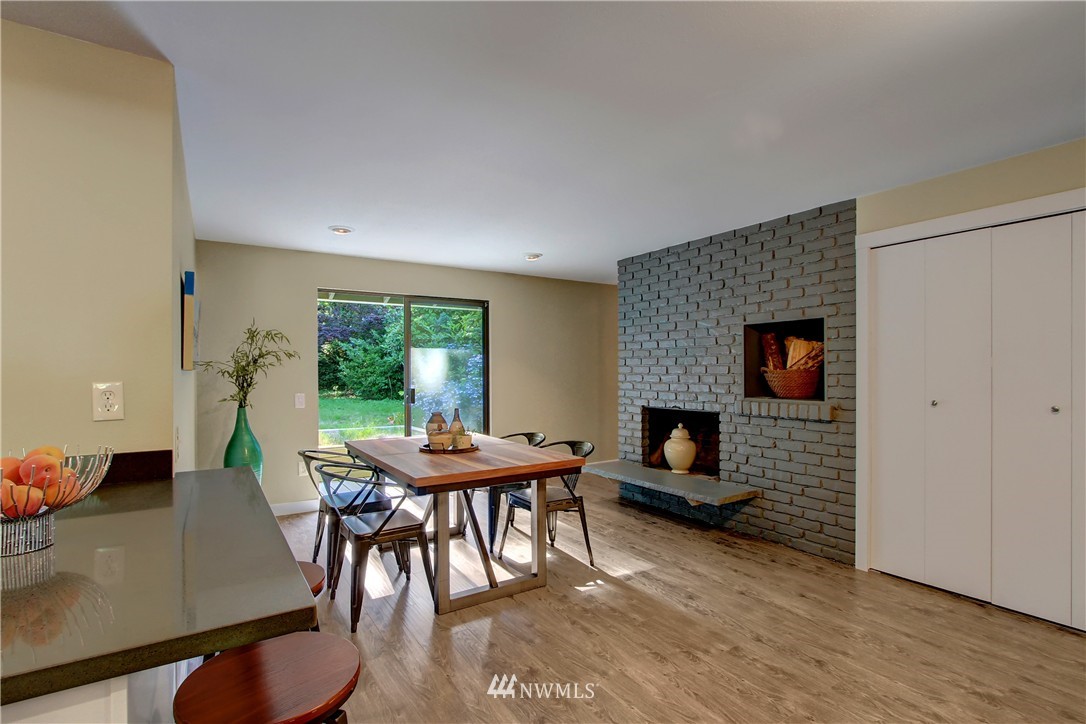19018 Meridian Place West Bothell, WA 98012 - Photo 4 of 15