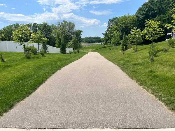 $749,990 | 1020 Oakwood Lane, Delano, MN 55328