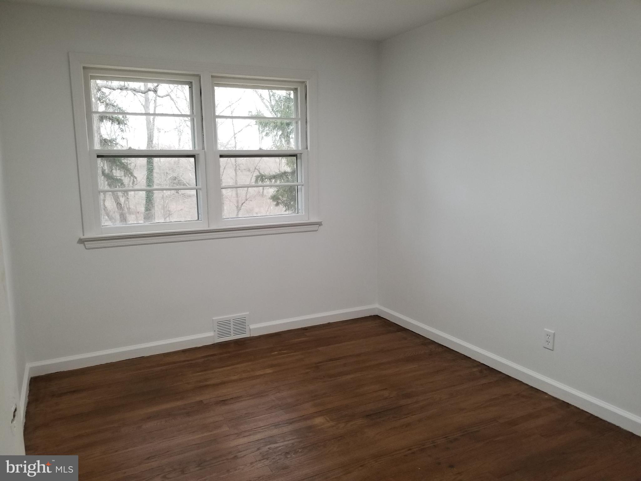 116 Spring Street Bridgeton, NJ 08302 - Photo 9 of 18 Gallery Image 9