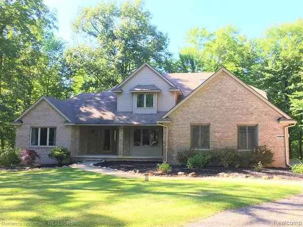 $4,100 | 11975 Cody Creek Court, South Lyon, MI 48178