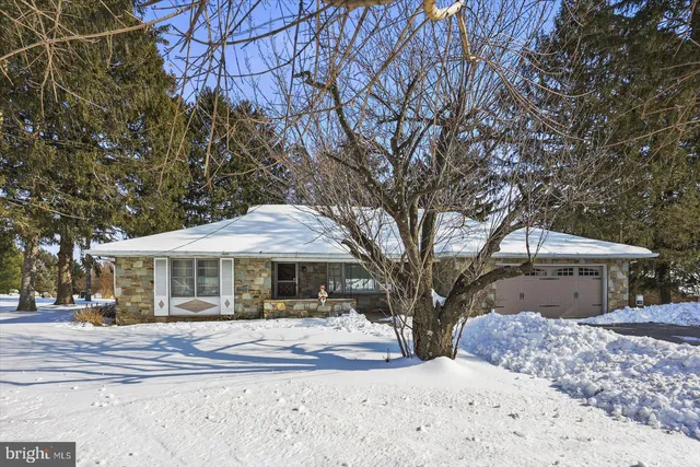 $339,900 | 3528 Baltimore Pike, Hanover, PA 17331