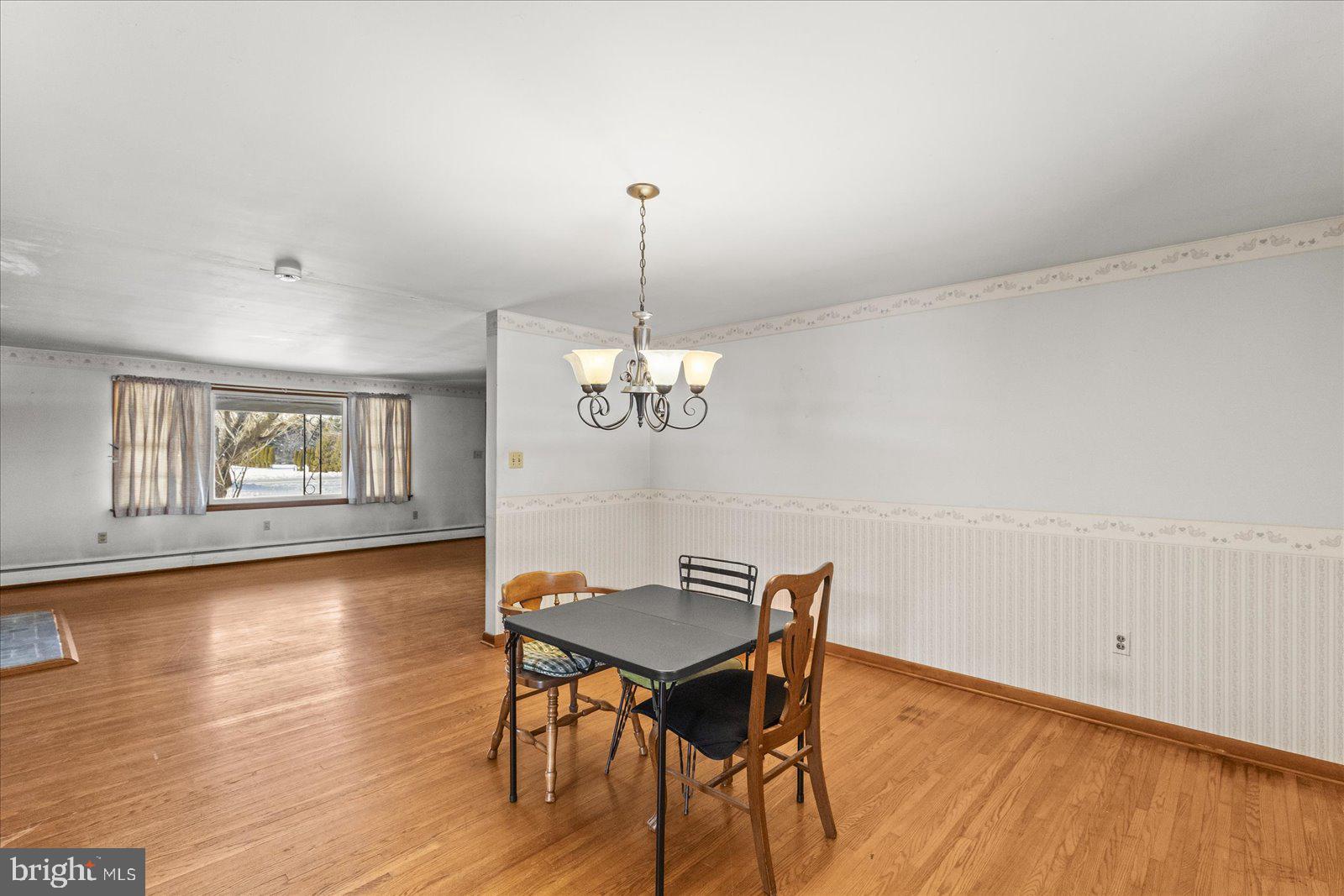 3528 Baltimore Pike Hanover, PA 17331 - Photo 13 of 48