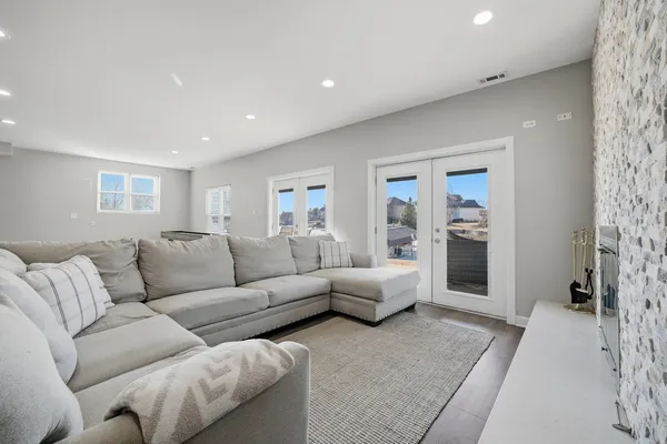 $1,199,000 | 13202 Lakepoint Drive, Plainfield, IL 60585