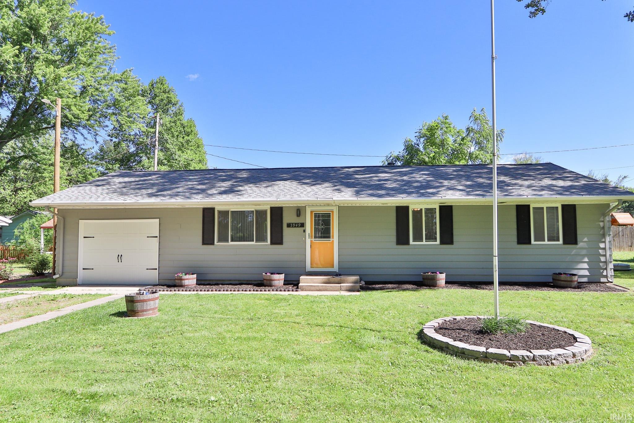 3949 East 1st Road Monticello, IN 47960 - Photo 3 of 29 Gallery Image 3