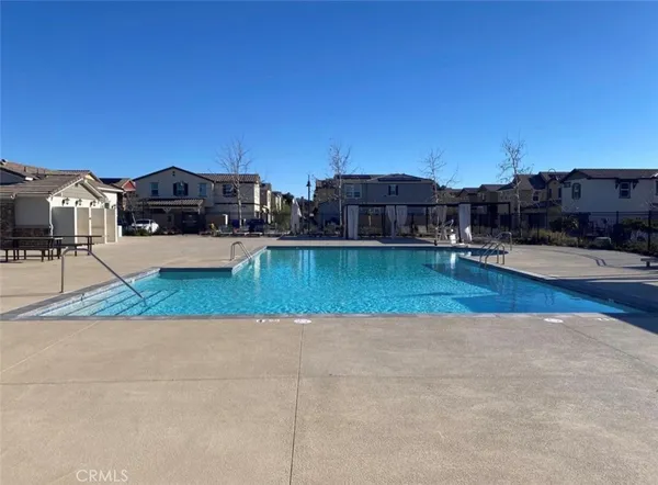 $4,000 | 27556 Denali Lane, Canyon Country, CA 91387