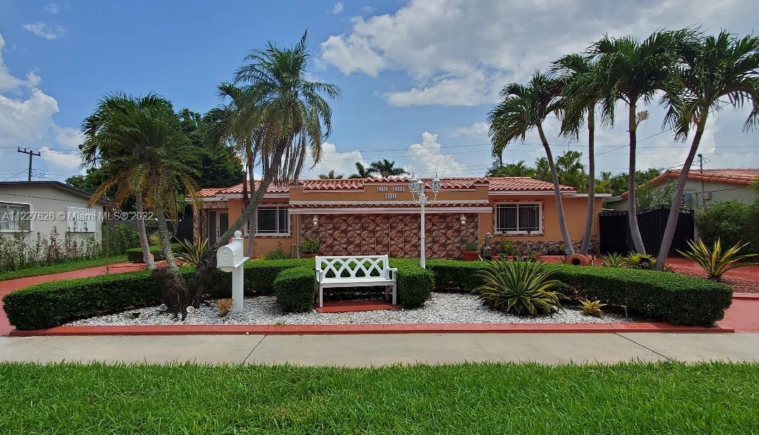 8941 Southwest 20th Street Miami, FL 33165 - Photo 1 of 29 Gallery Image 1