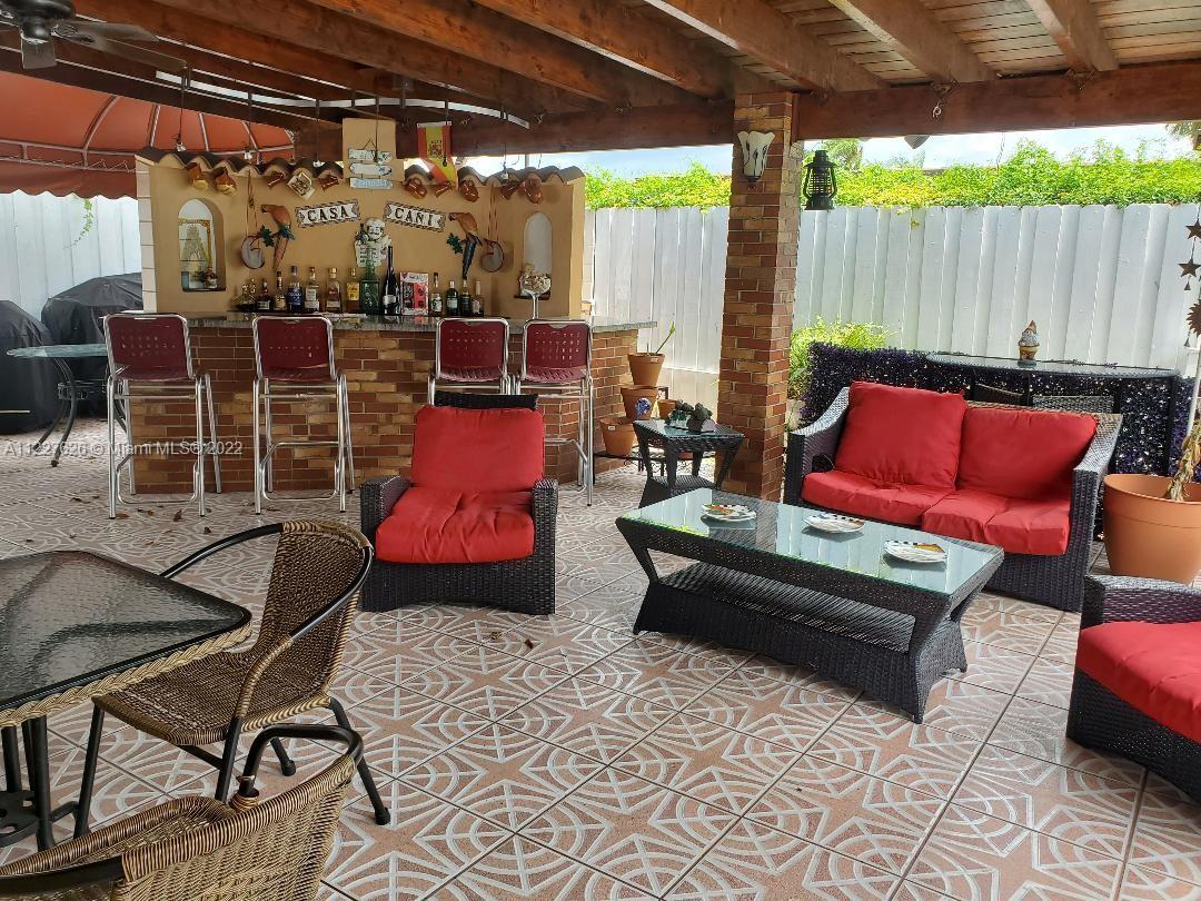 8941 Southwest 20th Street Miami, FL 33165 - Photo 18 of 29 Gallery Image 18