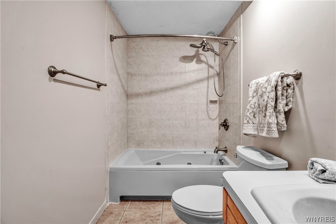 2 Partridge Run Amherst, NY 14228 - Photo 20 of 39